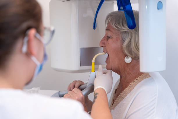 Best Holiday Emergency Dentist in Whitewater, CA